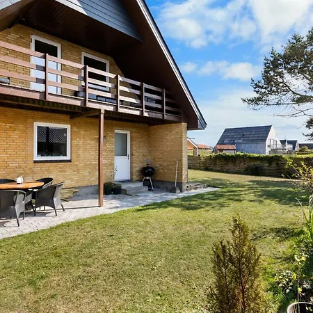 Benedikt - 150m From The Sea By Interhome Dom wakacyjny