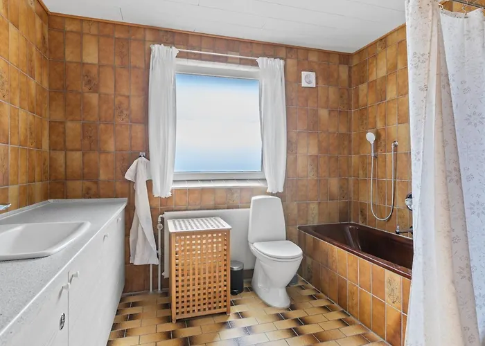 Benedikt - 150m From The Sea By Interhome