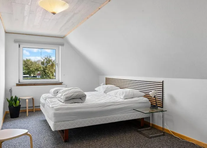 Benedikt - 150m From The Sea By Interhome Feriehus *